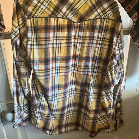 BKE Yellow Plaid Button-Down Shirt - Picture 2 of 3